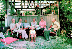 Tommerup - Sommer i haven